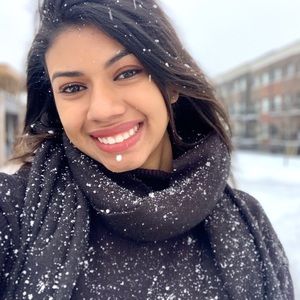 Meet your Posher, Ana paula